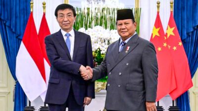 Presiden Prabowo menerima kunjungan Ketua MPR RRT Wang Huning di Istana Merdeka, Jakarta, Kamis 4 Desember 2025. (Foto: Setpres)