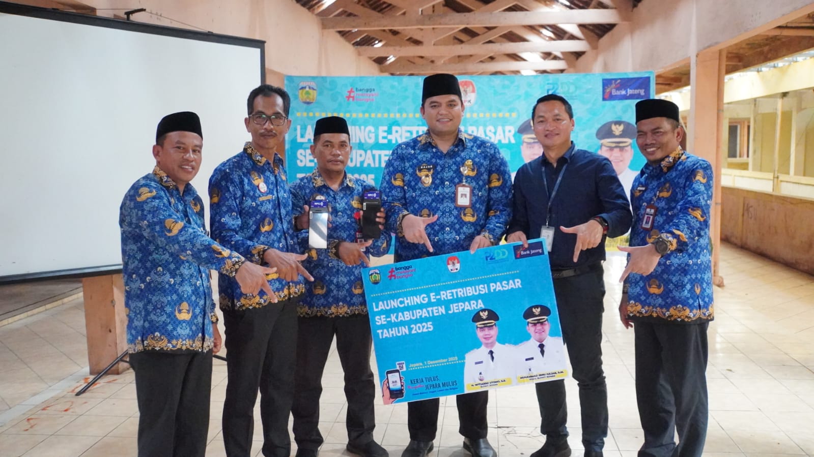 Pemkab Jepara luncurkan aplikasi e-Retribusi Pasar (foto: Pemprov Jateng)