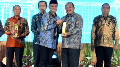 Pemprov Jateng raih peringkat II Sutami Award 2025 kategori kinerja terbaik jasa konstruksi (foto: Pemprov Jateng)