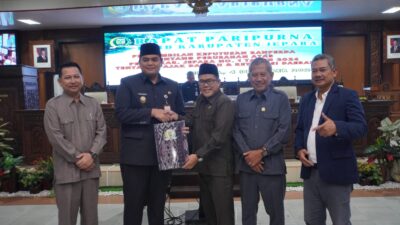 Jepara Sesuaikan Tarif Retribusi, Parkir hingga Kapal Karimunjawa