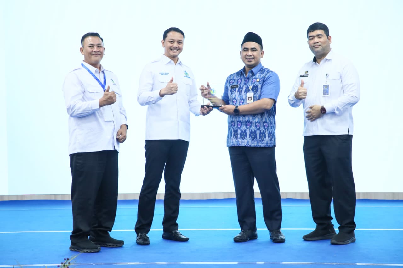 Gus Yasin saat pelantikan Gapembi Jateng di Gedung Gradhika Bhakti Praja, Semarang Selasa 9 Desember 2025 (foto: Pemprov Jateng)