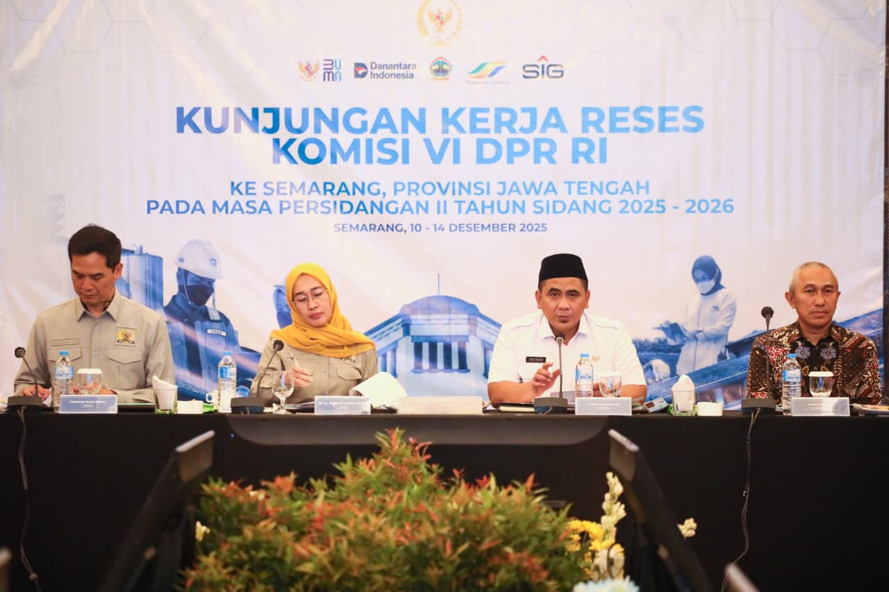 Wakil Gubernur Jawa Tengah, Taj Yasin Maemoen, saat menerima kunjungan kerja Komisi VI DPR RI di Semarang, Rabu 10 Desember 2025 (foto: Pemprov Jateng)