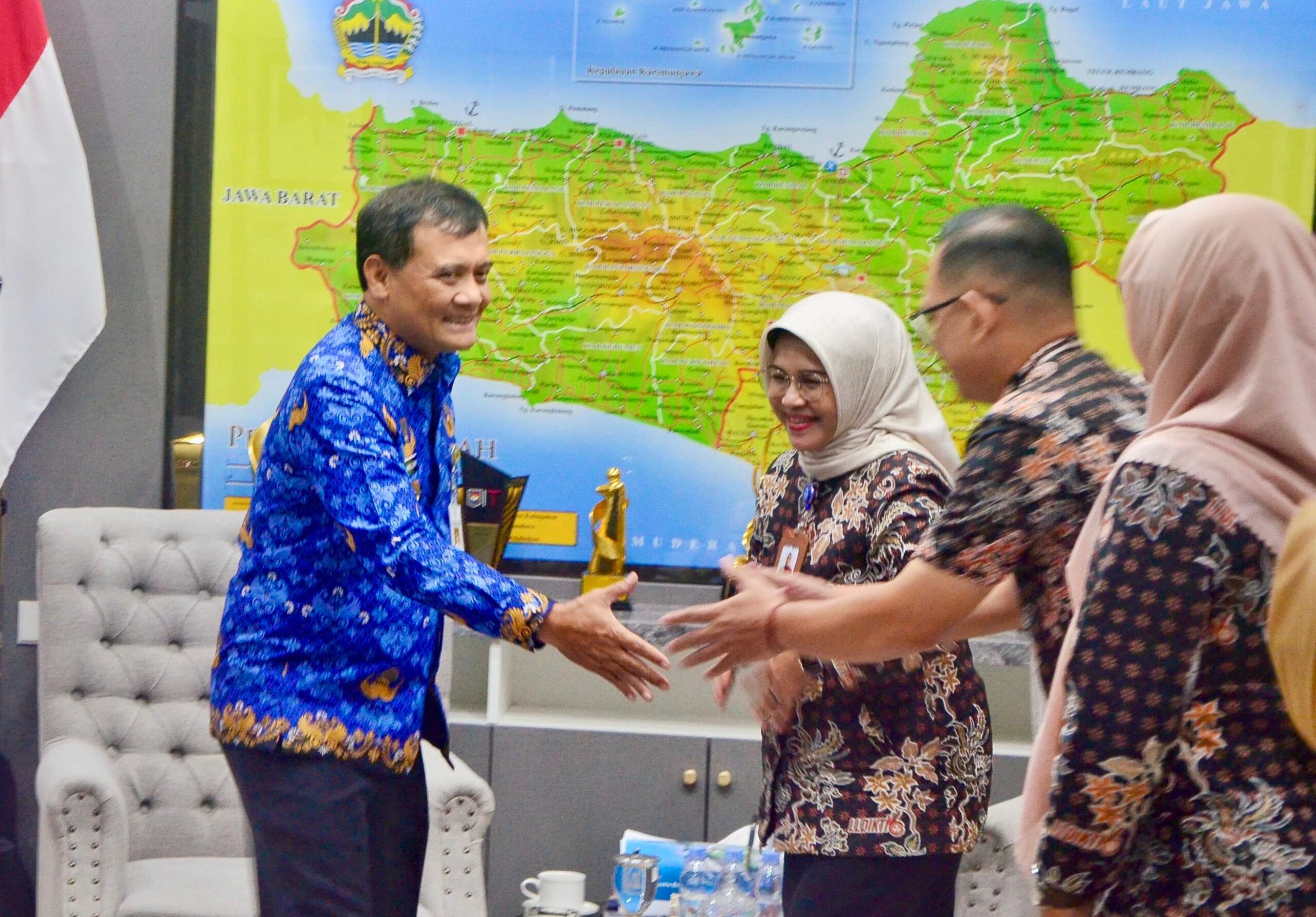 Gubernur Ahmad Luthfi saat menerima jajaran LLDIKTI Wilayah VI di Kantor Gubernur Jateng, Rabu 17 Desember 2025 (foto: Pemprov Jateng)