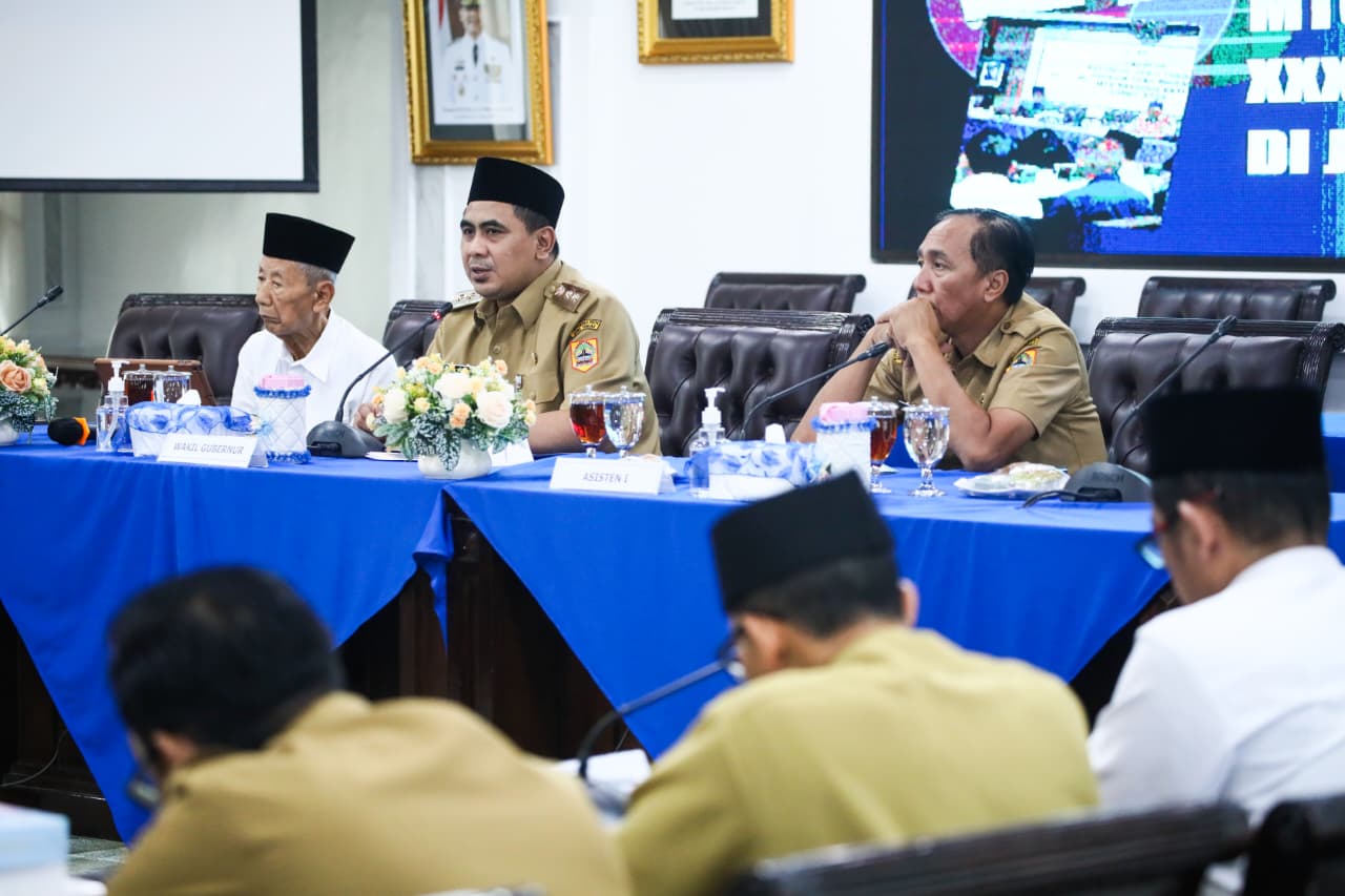 Wakil Gubernur Jawa Tengah Taj Yasin Maemoen memimpin rapat koordinasi persiapan MTQ Nasional XXXI di Semarang, Senin 22 Desember 2025 (foto: Pemprov Jateng)