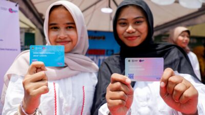 Generasi muda memanfaatkan Kartu Zilenial untuk pelatihan kewirausahaan di Kecamatan Berdaya (foto: Pemprov Jateng)