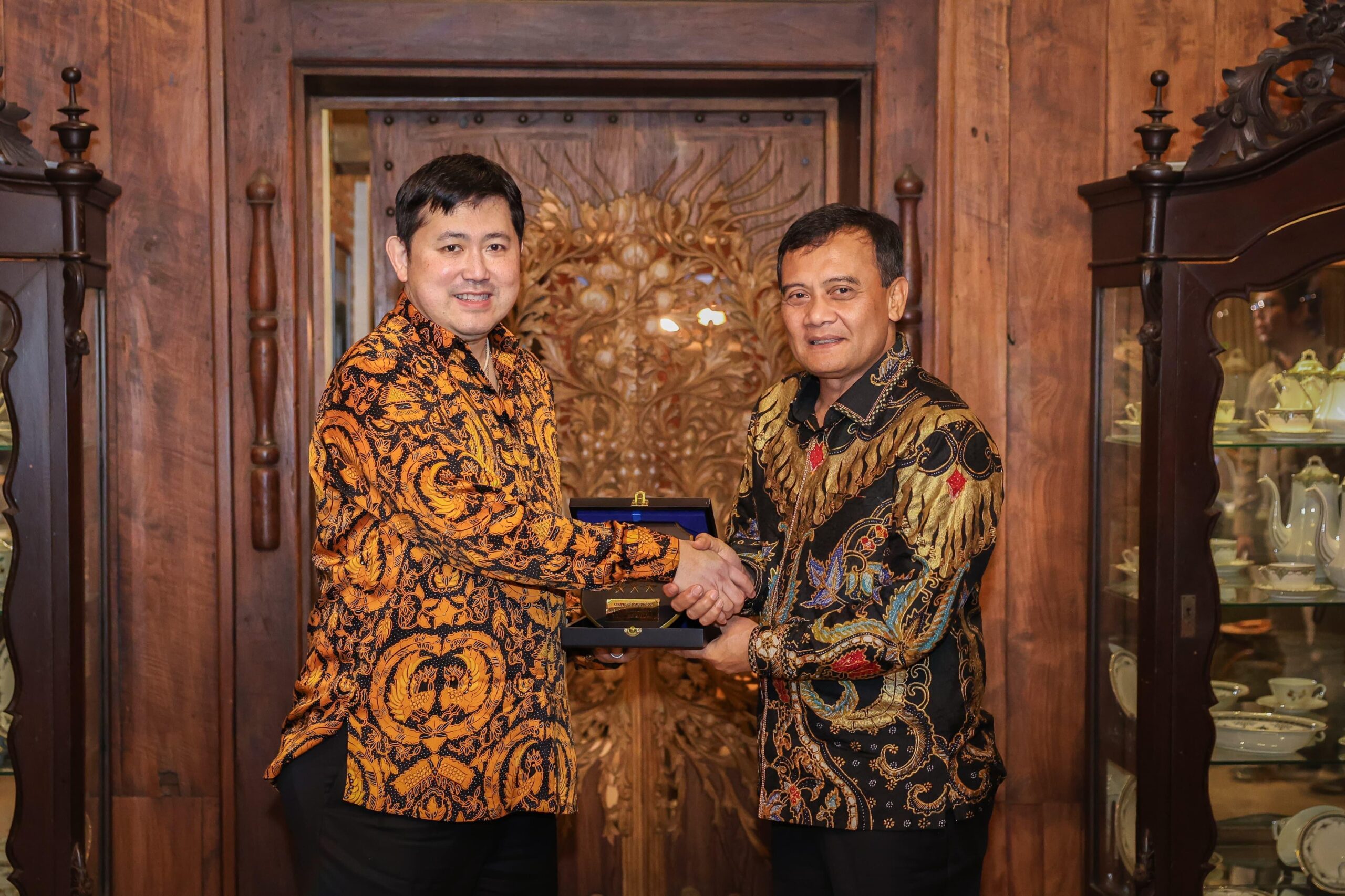 Gubernur Jawa Tengah Ahmad Luthfi saat memaparkan peluang investasi strategis kepada kerabat Kasultanan Brunei di Jakarta, Senin 29 Desember 2025 (foto: Pemprov Jateng)