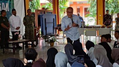 Menko Pangan Pastikan MBG Lancar, Siapkan 2 Ribu Kampung Nelayan