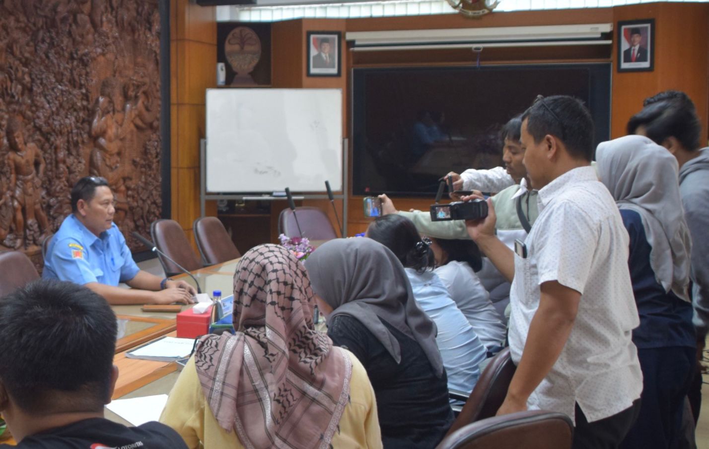 Plt Direktur Teknik PDAM Tirta Moedal, Hariyadi menjellaskan soal viral hidran tertutup cor di Pedurungan