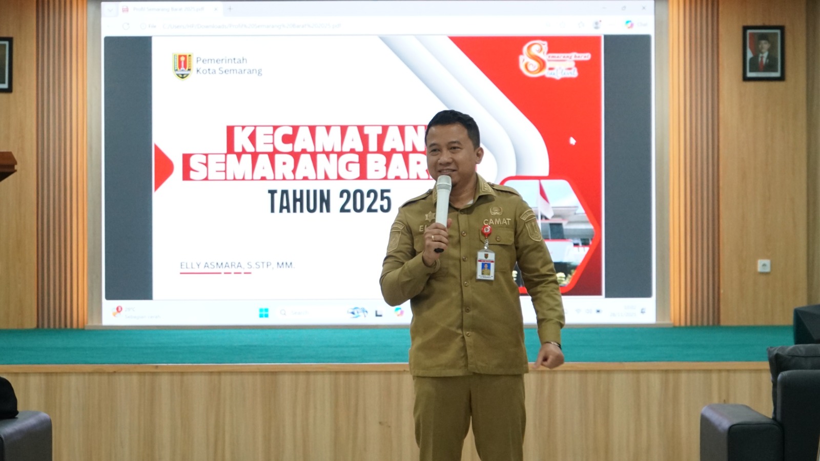 Camat Semarang Barat, Elly Asmara