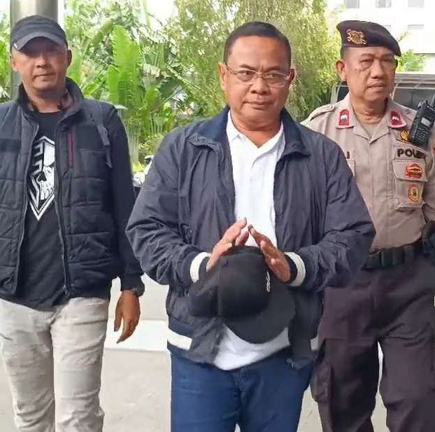 Bupati Pati, Sudewo tiba di kantor KPK Jakarta, Selasa (20/1/26). (Foto: istimewa)