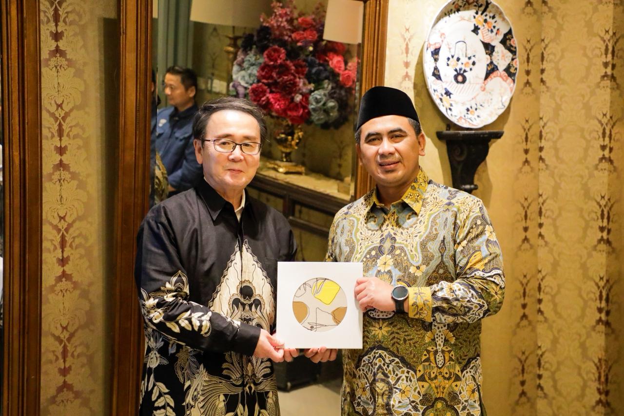 Wakil Gubernur Jawa Tengah, Taj Yasin Maimoen (kanan), saat menerima kunjungan kehormatan Gubernur Prefektur Kagawa, Ikeda Toyohito, 23 Januari 2025 (foto: Pemprov Jateng)