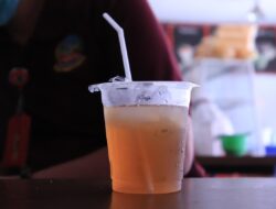 Bahaya Es Teh Jumbo bagi Remaja Putri: Risiko Anemia Mengintai