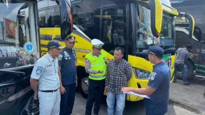 Satlantas Demak Periksa Kelayakan Angkutan Umum di Terminal Wisata Kadilangu