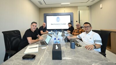 Pelatih Timnas Indonesia John Herman bertemu dengan operator liga, 30 Januari 2026 (foto: I.League)