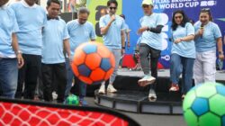 Sekda Jateng Sumarno saat menghadiri TVRI Kick-off Piala Dunia di Car Free Day Semarang, Minggu 1 Februari 2026 (foto: Pemprov Jateng)