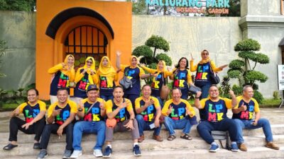 Para pengurus LPMK Karanganyar Gunung, Kecamatan Candisari, Kota Semarang saat studi banding ke Yogyakarta dan Magelang, Sabtu, 31 Januari 2026. (foto: istimewa)