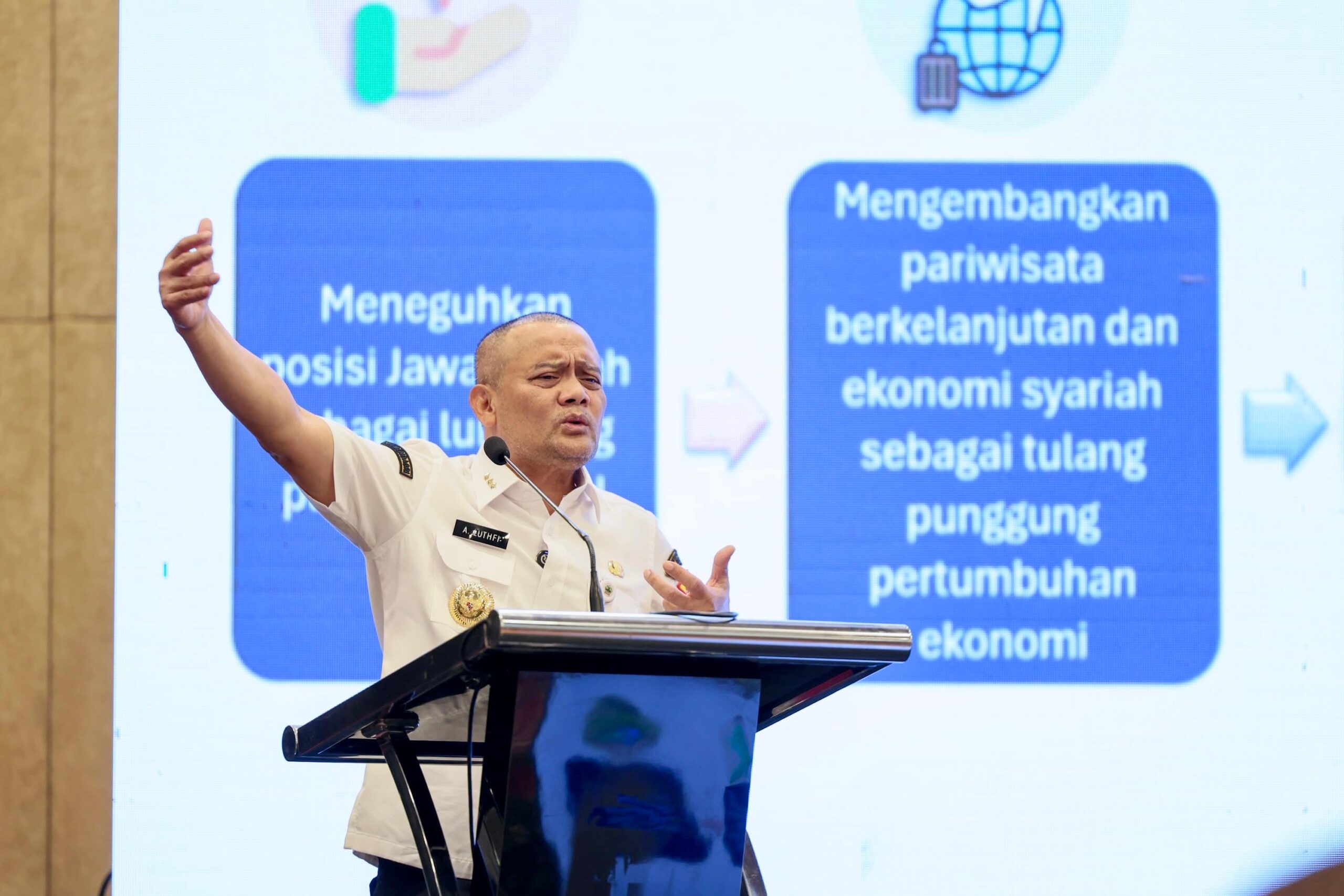 Ahmad Luthfi mengatakan Pemprv Jateng menyalurkan Rp 210 juta untuk percepatan penanganan pascabencana tanah gerak di Tegal (foto: Pemprov Jateng)