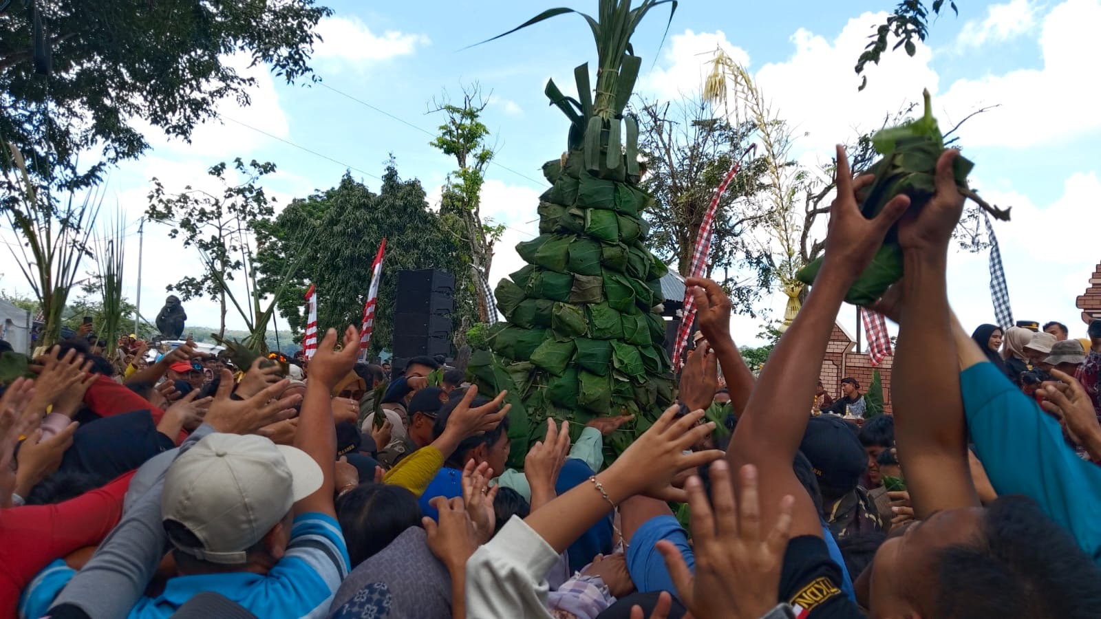 Sesaji Rewanda di Gua Kreo, Semarang Sabtu 28 Maret 2026 (foto: Pemkot Semarang)