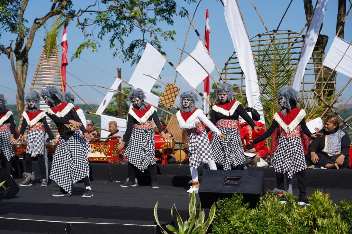 Pemkot Semarang menggelar Mahakarya Goa Kreo dan Sesaji Rewanda 2026 (foto: Pemkot Semarang)